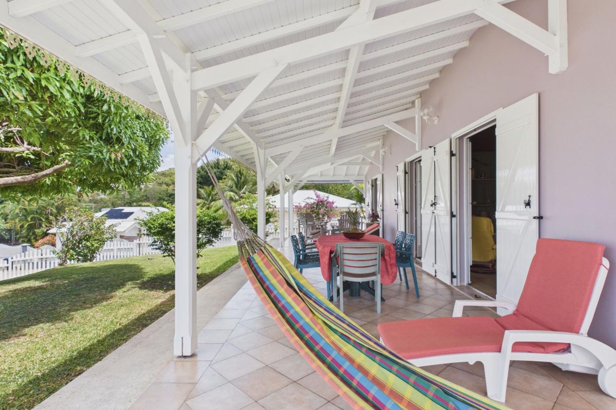 Location villa 3 chambres martinique - vue terasse hamac